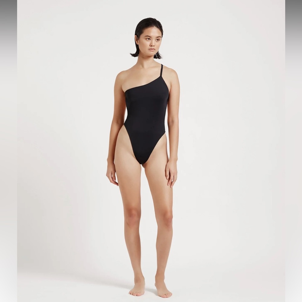 Myra Swim Benita One Piece - Black